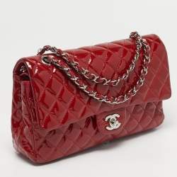Pre Owned حقيبة شانيل كلاسيك جلد أحمر مبطن لامع متوسطة بقلاب مزدوج
