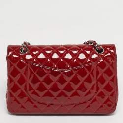 Pre Owned حقيبة شانيل كلاسيك جلد أحمر مبطن لامع متوسطة بقلاب مزدوج