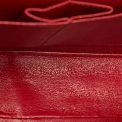 Pre Owned حقيبة شانيل كلاسيك جلد أحمر مبطن لامع متوسطة بقلاب مزدوج