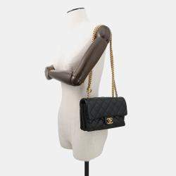 مملوكة مسبقًا Chanel Matelasse Small Flap Bag Black Lambskin