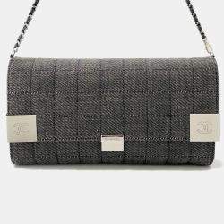 مملوكة مسبقًا حقيبة شانيل شوكولاتة بار سلسلة كتف دنيم كحلي