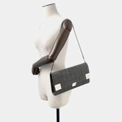 مملوكة مسبقًا حقيبة شانيل شوكولاتة بار سلسلة كتف دنيم كحلي