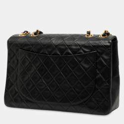 Pre Owned حقيبة شانيل جلد حمل اسود ماكسي اكس لارج بقلاّب واحد