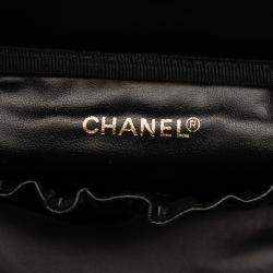 مملوكة مسبقًا Chanel Black CC Caviar Vanity Bag