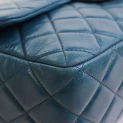 Pre Owned حقيبة شانيل كلاسيكية جامبو جلد الضأن زرقاء بقلاّب فردي