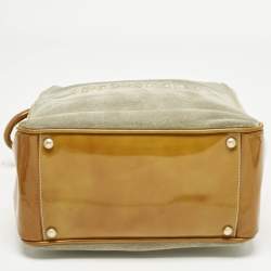 Pre Owned حقيبة شانيل كامليا جلد لامع أخضر فاتح/خردلي وجلد سويدي توت