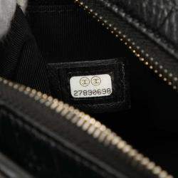 مملوكة مسبقًا حقيبة شانيل غابرييل هوبو جلد عجل منقوش أسود صغيرة