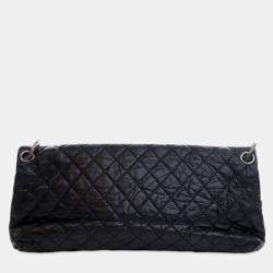 مملوكة مسبقًا حقيبة شانيل جلد عجل أسود مبطن سي سي قلاب طي