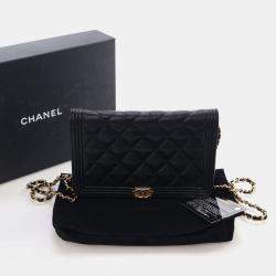 Pre Owned محفظة شنطة على سلسلة شانيل بوي كافيار