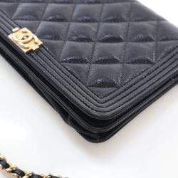 Pre Owned محفظة شنطة على سلسلة شانيل بوي كافيار