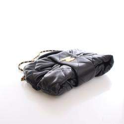 مملوكة مسبقًا حقيبة شانيل صغيرة من جلد العجل اللامع مع فيونكة