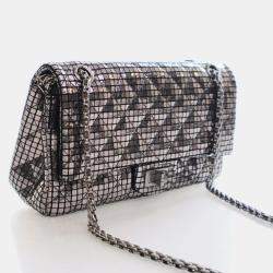 Pre Owned حقائب شانيل ميرا ريشو 2.55 فلاب 225