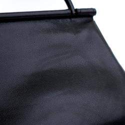 مملوكة مسبقًا حقيبة شانيل كلاسيكية متوسطة سوداء بحبيبات كافيار ويد علوية رزينية