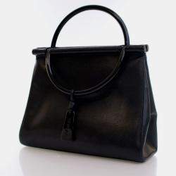 مملوكة مسبقًا حقيبة شانيل كلاسيكية متوسطة سوداء بحبيبات كافيار ويد علوية رزينية