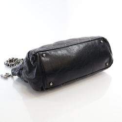 Pre Owned حقيبة يد شانيال توت جلد عجل أسود بغرز برية