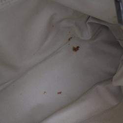 Pre Owned حقيبة يد شانيال توت جلد عجل أسود بغرز برية