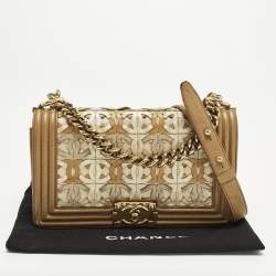 مملوكة مسبقًا حقيبة شانيل بوي سي سي مفرغة متوسطة ذهبية بقلاب