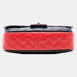 Pre Owned حقيبة شانيل كتف كبيرة جلد عجل مغلف مبطن ثلاثي الألوان أسود/أحمر مع صفيحة CC