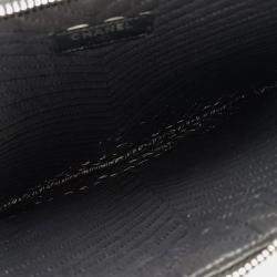 Pre Owned Chanel Black Leather Chevron Boy Clutch New Medium