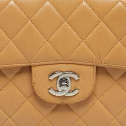 Pre Owned حقيبة شانيل كلاسيك جلد بيج مبطن صغيرة بوجهين