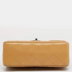 Pre Owned حقيبة شانيل كلاسيك جلد بيج مبطن صغيرة بوجهين