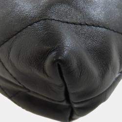 Pre Owned Chanel 22 Gold Hardware Lambskin Handbag