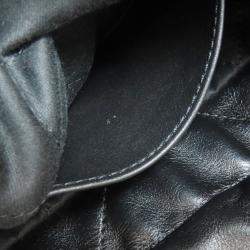 Pre Owned Chanel 22 Gold Hardware Lambskin Handbag