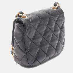 Pre Owned حقيبة شانييل كتف صغيرة ماتلاس جلد خراف أسود