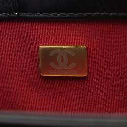 مملوكة مسبقًا Chanel Matelasse Shoulder Bag Leather Suede Black