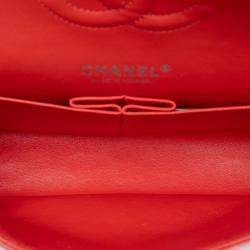 مملوكة مسبقًا شانيل كلاسيك مخمل أحمر متوسط غطاء مزدوج