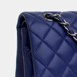 Pre Owned Chanel Blue Medium Classic Lambskin Double Flap
