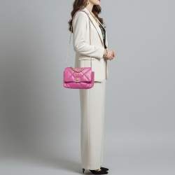 Pre Owned حقيبة شانيل 19 جلد وردي مبطن بقلاب صغيرة