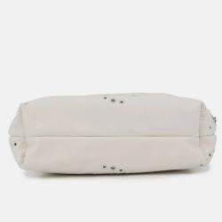 مملوكة مسبقًا حقيبة كتف شانيل شانيل 22 بسلسلة وكوكو لكمة جلد عجل لامع أبيض حجم صغير