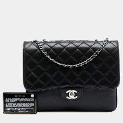 مملوكة مسبقًا Chanel Black Medium Quilted Lambskin Clams Pocket Accordion Flap