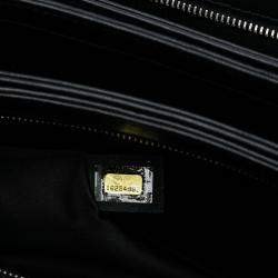 مملوكة مسبقًا Chanel Black Medium Quilted Lambskin Clams Pocket Accordion Flap