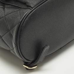 مملوكة مسبقًا حقيبة ظهر شانيل فينتدج دوما جلد أسود مبطن