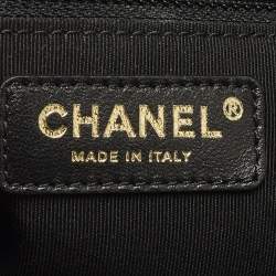 مملوكة مسبقًا حقيبة ظهر شانيل فينتدج دوما جلد أسود مبطن