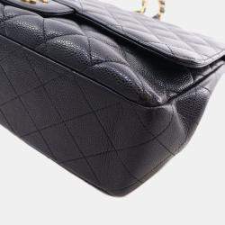 مملوكة مسبقًا Chanel Black Jumbo Classic Caviar Single Flap