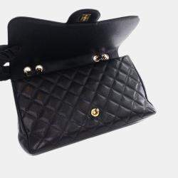 مملوكة مسبقًا Chanel Black Jumbo Classic Caviar Single Flap