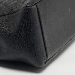 مملوكة مسبقًا حقيبة تسوق شانيل جراند جلد كافيار مبطن أسود