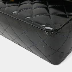 مملوكة مسبقًا Chanel Matelasse Handbag Black Patent Leather