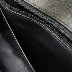 مملوكة مسبقًا Chanel Matelasse Handbag Black Patent Leather