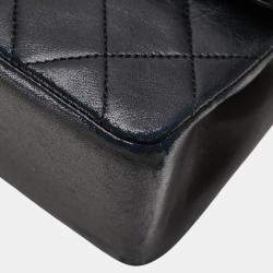 مملوكة مسبقًا حقيبة كتف شانيل سلس لة علامة كوكو مزدوجة رفرف 25 ماتيلاسي جلد حمل أسود