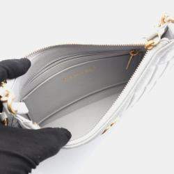 Pre Owned حقيبة شانيل ماتلاسيه بسلسلة على الكتف من جلد الغنم بلون رمادي