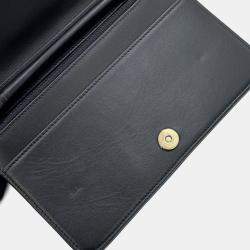 مملوكة مسبقًا Chanel Chain Wallet Boy Matelasse Coco Mark Black