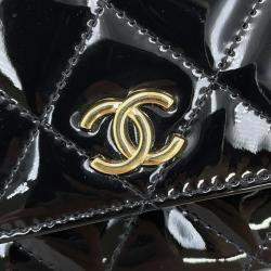 مملوكة مسبقًا Chanel Chain Shoulder Bag Matelasse Coco Mark Mini Enamel Black