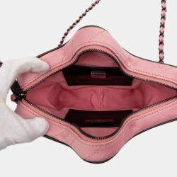 مملوكة مسبقًا Chanel Pink Quilted Satin Walk Of Fame Star Crossbody