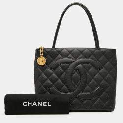 Pre Owned حقيبة شانيل ميداليون توت جلد مبطن أسود
