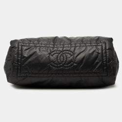 مملوكة مسبقًا Chanel Black Medium Quilted Nylon Coco Cocoon Tote