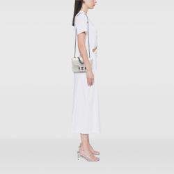 Pre Owned حقيبة شانيل قلاب أبيض باريس-اليونان جلد عجل آرتشي شيك